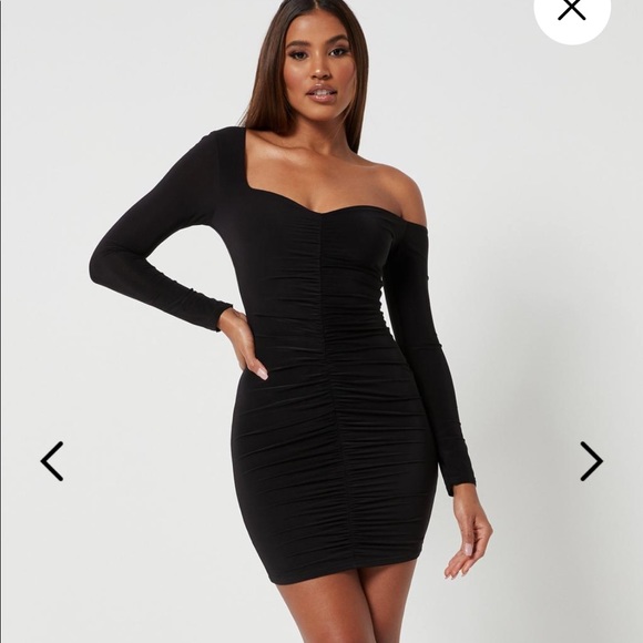 Missguided Dresses & Skirts - Missguided blk slinky seam free ruched dress!!